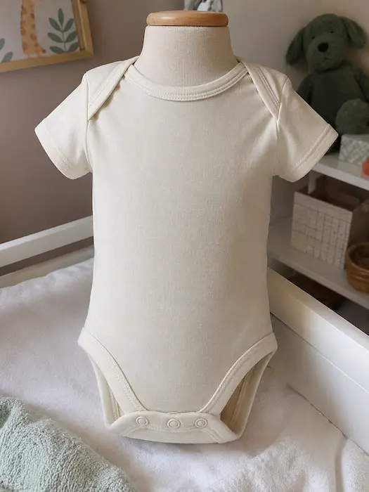 Body infantil dobrado, molde Nível 1